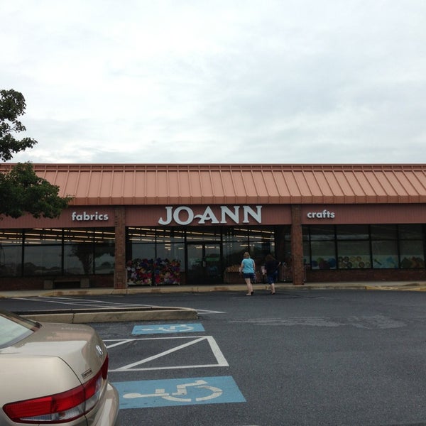 joann fabrics moorestown nj