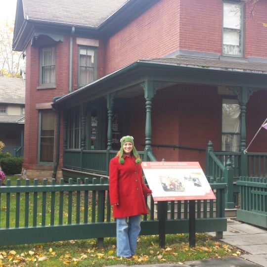 Photo taken at National Susan B. Anthony Museum &amp; House by Linda S. on 11/9/2013