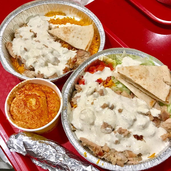 Photo taken at The Halal Guys by Amy L. on 8/25/2017