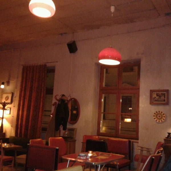 2/14/2014にEzgi B.がCooltour Café Szegedで撮った写真