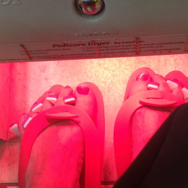 Nail Club 5 tips from 68 visitors