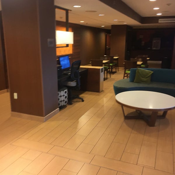 Fairfield Inn East Rutherford Meadowlands - 17 tips from 908 visitors