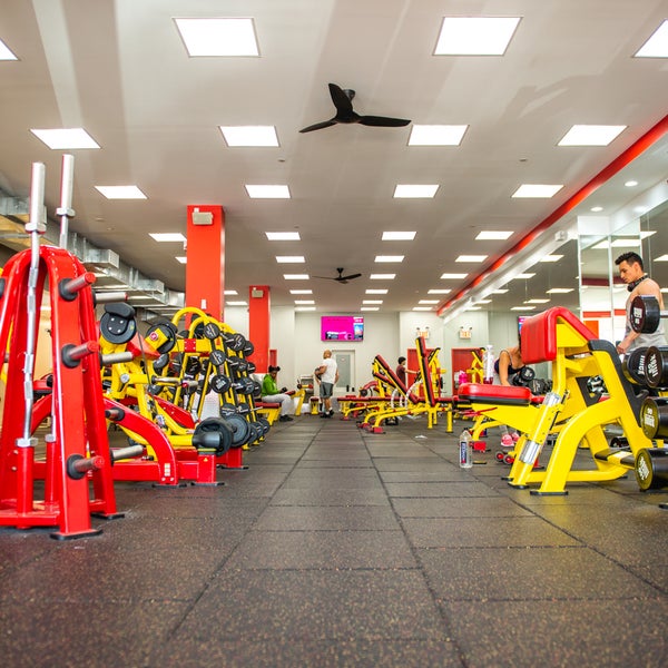 retro fitness gym rego park