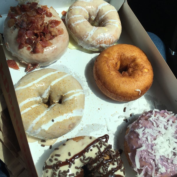 Photo taken at Duck Donuts by Kris on 5/26/2018