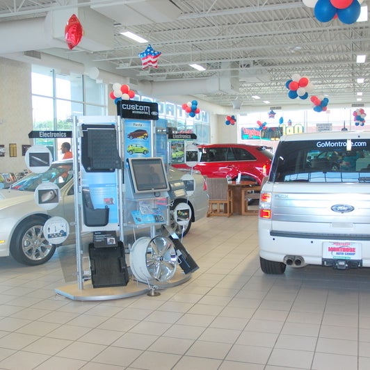 Montrose Ford in Fairlawn Auto Dealership in Akron