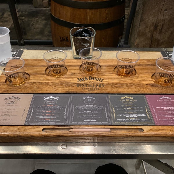Снимок сделан в Jack Daniel&#39;s Distillery пользователем Stacy 9/29/2019