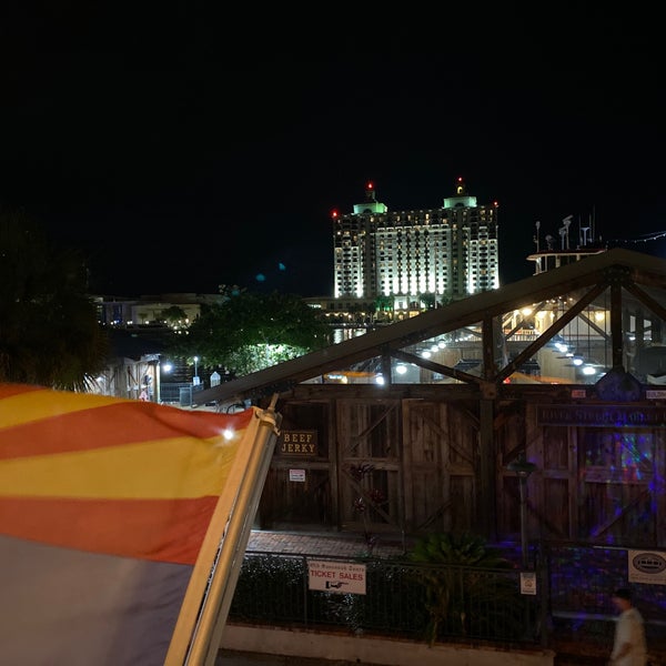 Lizzy's Burger Bar & Grill Mexican Restaurant in Historic DistrictNorth