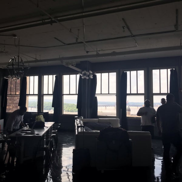 Louisville Glassworks Central Business District 3 tips