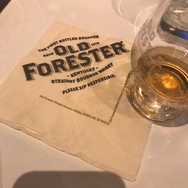 Photo prise au O﻿l﻿d﻿ ﻿F﻿o﻿r﻿e﻿s﻿t﻿e﻿r﻿ ﻿D﻿i﻿s﻿t﻿i﻿l﻿l﻿ing Co. par David B. le7/13/2019