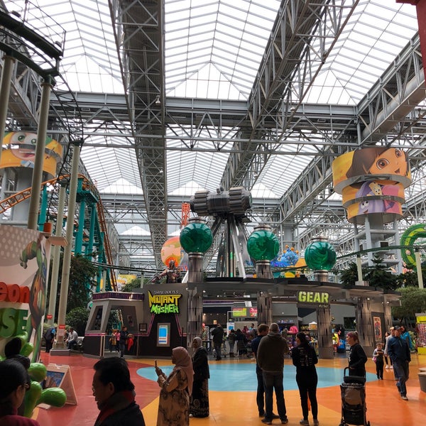 Photo taken at Nickelodeon Universe® by Kevin S. on 11/10/2019