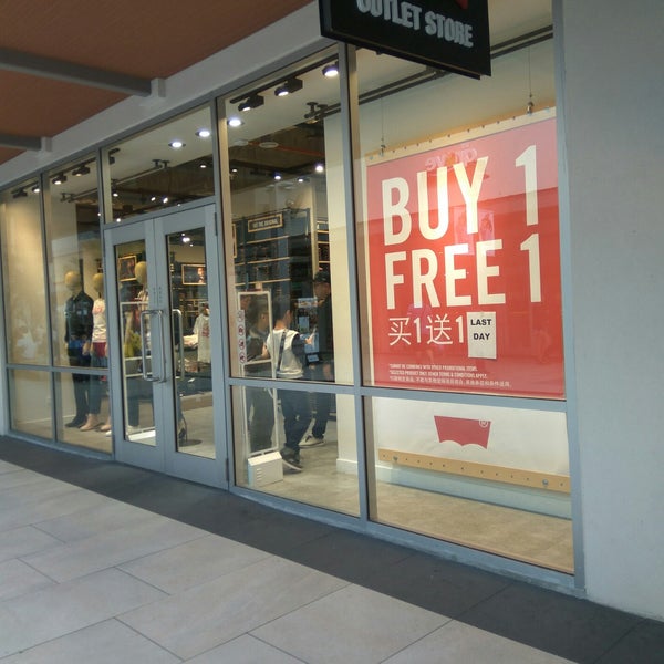 levis genting highland