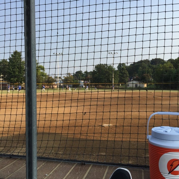 Golfmoor Ball Field Evansville West Side 2 tips