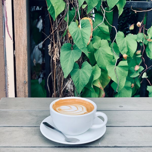 6/24/2019にفهدがAperture Coffee Barで撮った写真