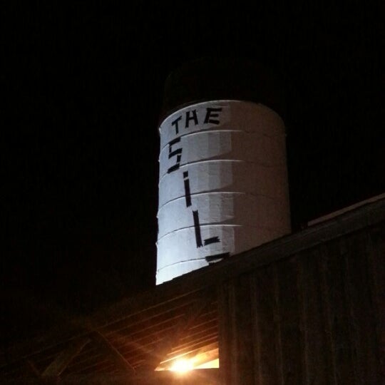 Photo taken at The Silo Restaurant by Benji A. on 1/6/2013
