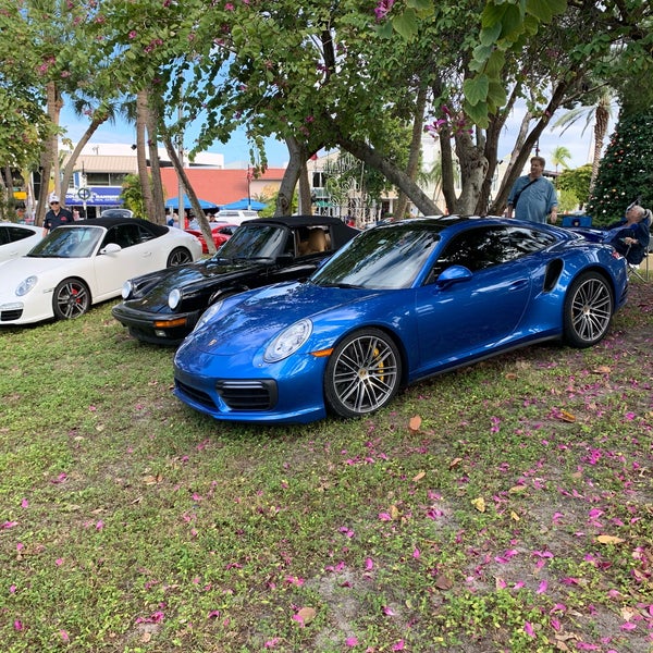 Photo taken at St. Armands Circle by Todd W. on 12/14/2019