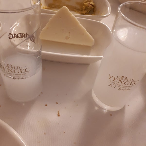 Foto tomada en Gold Yengeç Restaurant  por Senem C. el 10/5/2019