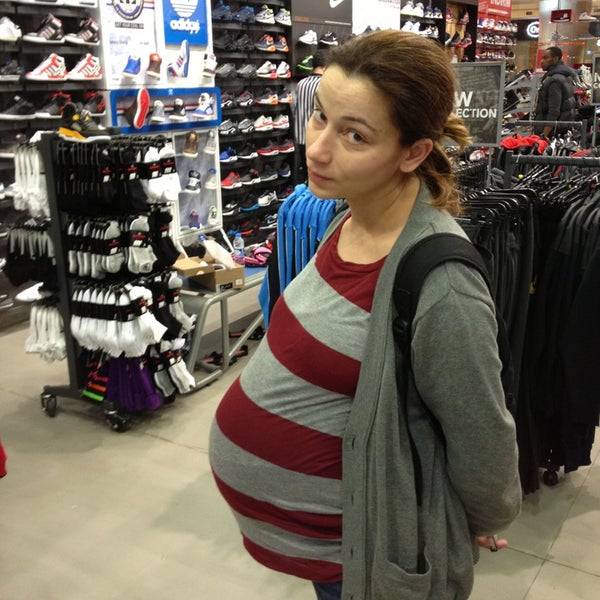 Photos At Foot Locker Now Closed Pinar 11 Tips From 510 Visitors