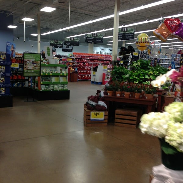 Kroger Supermarket in Woodstock