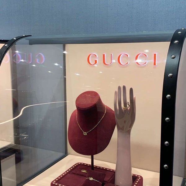 Gucci قوتشي Jewelry Store In Riyadh