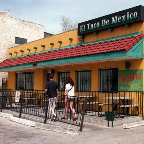 Stop in El Taco de Mexico during the worst crush of a busy rush, and you'll be in the most jumbled, bungled, mingled, noisy, crowded and cosmopolitan spot in the entire city.