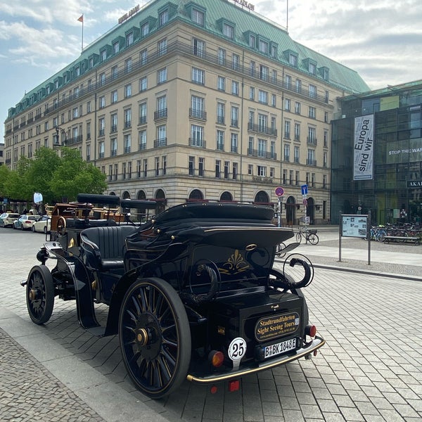 Photo taken at Hotel Adlon Kempinski Berlin by Işıl D. on 5/7/2022