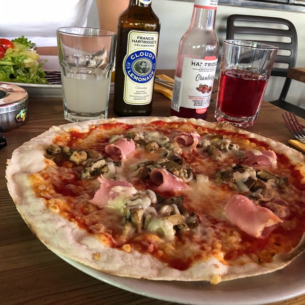 Photo taken at Forno Cipollini by Stancho Y. on 7/28/2018