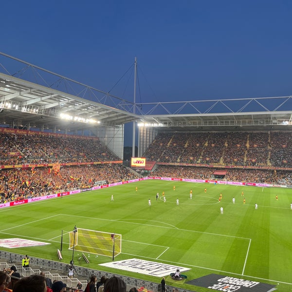 Photo taken at Stade Bollaert-Delelis by Bára E. on 8/27/2022