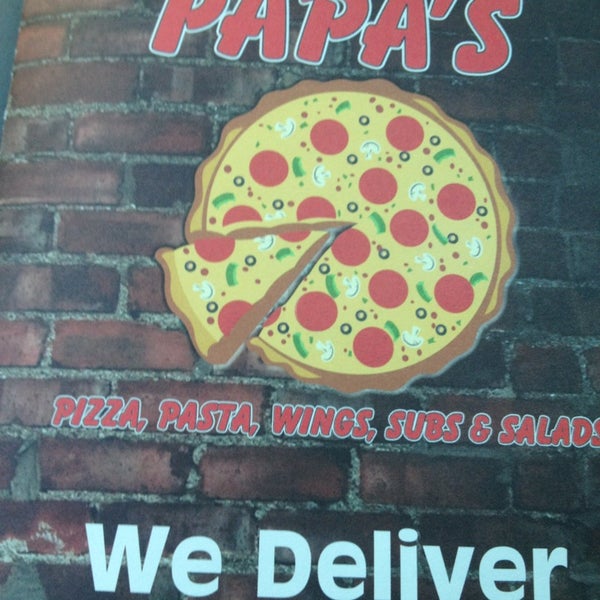 Photo taken at Papas pizza by Rose L. on 1/22/2013
