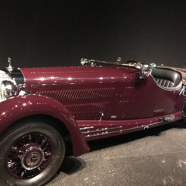 9/23/2017에 Shagun M.님이 Blackhawk Automotive Museum에서 찍은 사진