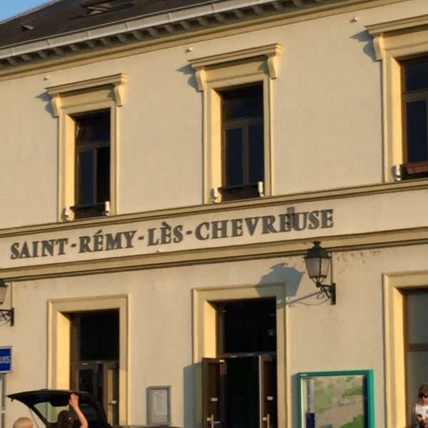RER SaintRémylèsChevreuse [B] SaintRémylèsChevreuse