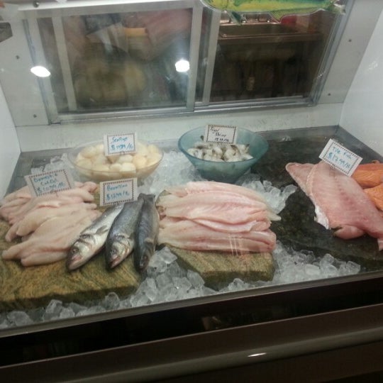 Broad Branch Market Grocery Store in Chevy Chase