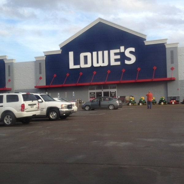 Lowe's Hardware Store in Blytheville