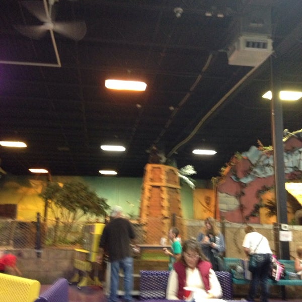 Photo taken at Grand Slam Sports &amp; Entertainment by Nichole B. on 10/20/2013