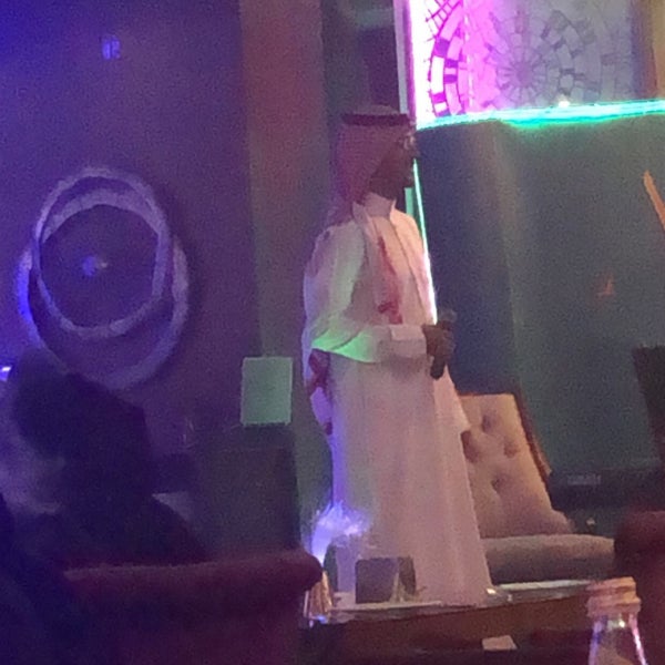 Foto scattata a Avenue Restaurant &amp; Lounge da Abdulaziz Bin Saud 🇮🇹❤️🇸🇦 il 7/1/2019