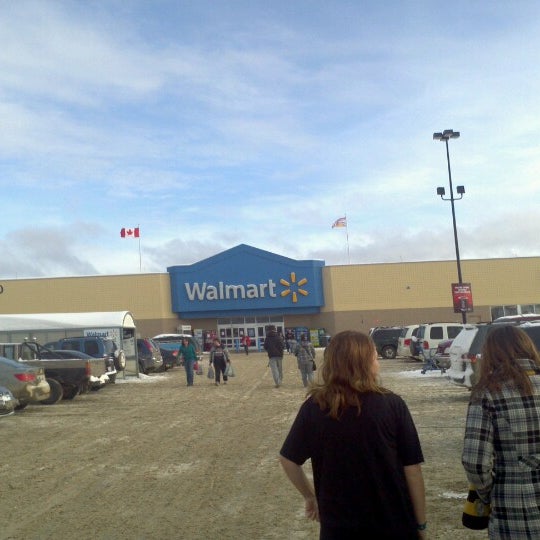 Walmart Supercentre 2 tips from 75 visitors