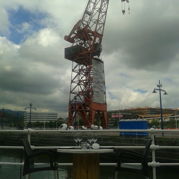 9/13/2013 tarihinde Jon R.ziyaretçi tarafından Itsasmuseum Bilbao'de çekilen fotoğraf