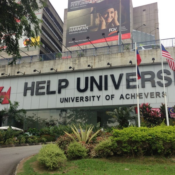 Универы в малайзии. Малайзия университеты. Help university. Universiti malaya campus. Аджманский университет картинка.