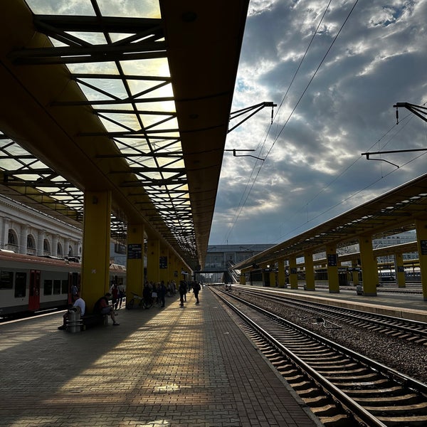 Das Foto wurde bei Чыгуначны вакзал / Minsk Railway Station von Jeka B. am 8/15/2023 aufgenommen