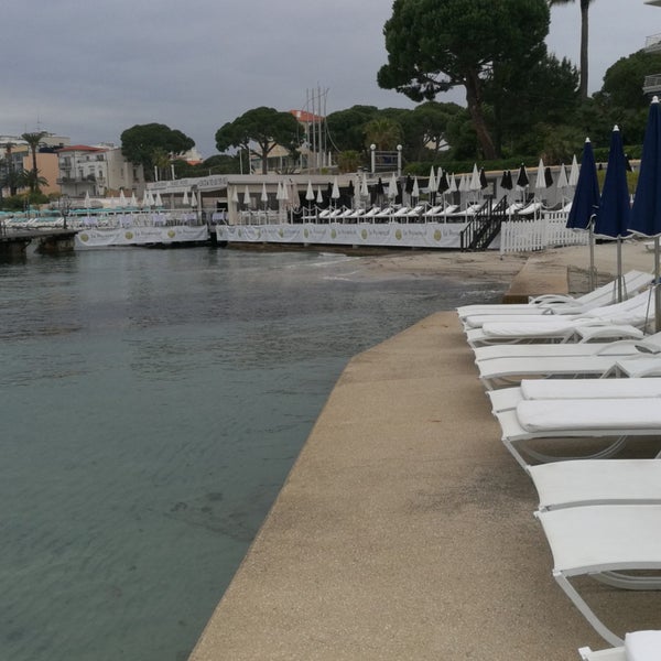 Photo taken at Hôtel Belles Rives by Thouraya s. on 5/22/2019