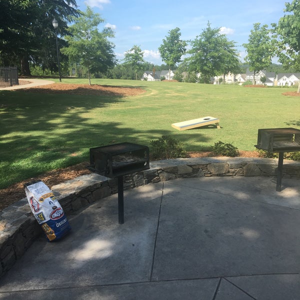 Hollingsworth Park Park in Greenville