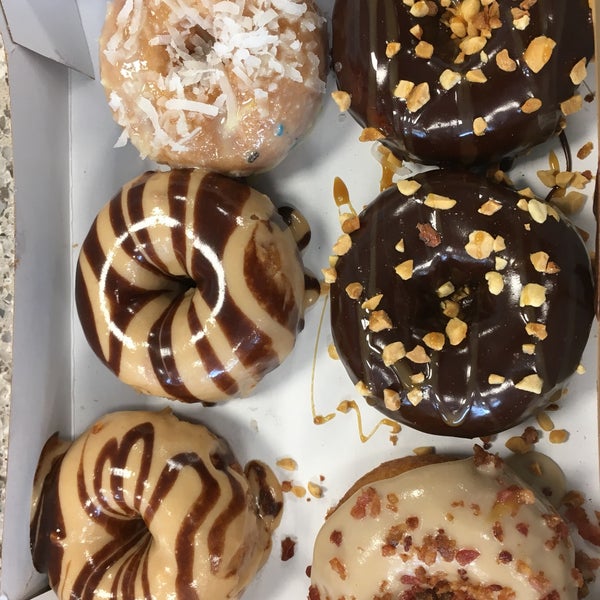 4/30/2017にMike M.がDuck Donutsで撮った写真