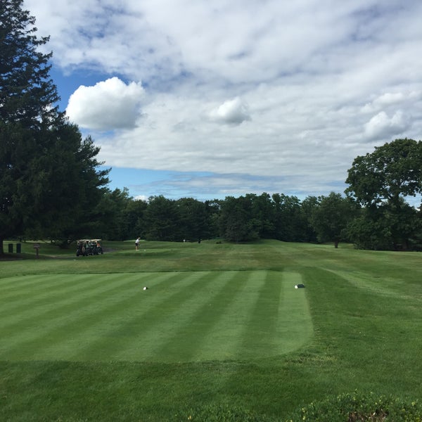 Willow Ridge Country Club Golf Course in Harrison