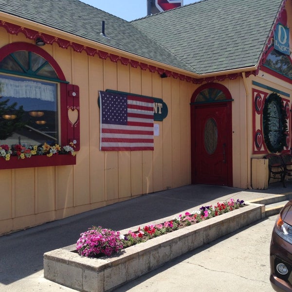 Grandma's House Restaurant-Yreka, CA