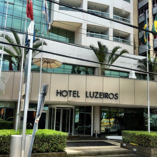 รูปภาพถ่ายที่ Hotel Luzeiros โดย Karina F. เมื่อ 1/27/2013