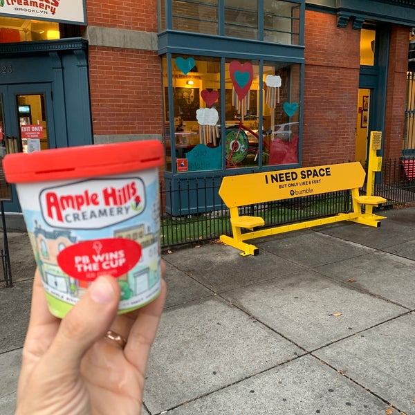 Foto diambil di Ample Hills Creamery oleh jp k. pada 9/29/2020