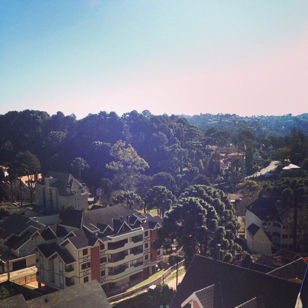 รูปภาพถ่ายที่ Hotel Leão da Montanha โดย Gabriel C. เมื่อ 7/23/2014