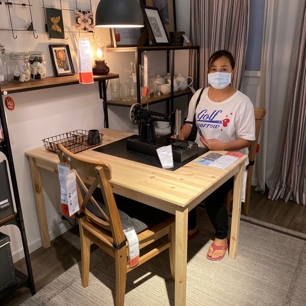 Кафе coibre. Ресторан. Corporate event. Дизайн кафе бетон в праге. Зона обслуживания базовой станции.