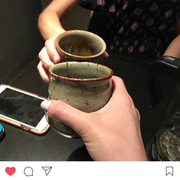7/13/2017にMichelle Rose DombがSmall Teaで撮った写真