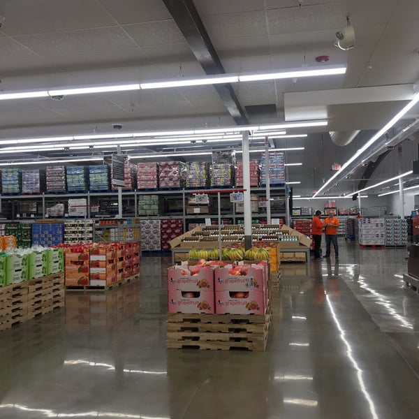 Sam’s Club 2218 Greenville Ave