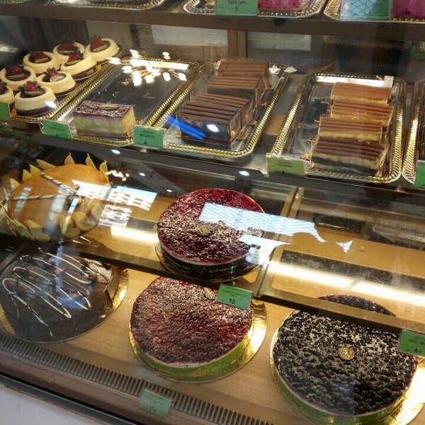 Photos At حلويات سعد الدين Saadeddin Pastry